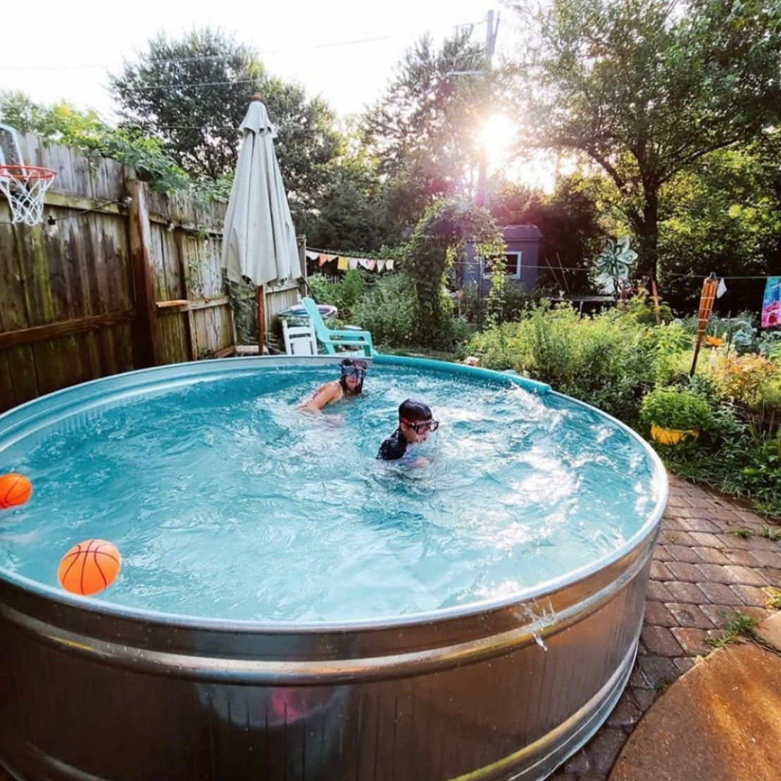 Round Stock Tank Pool