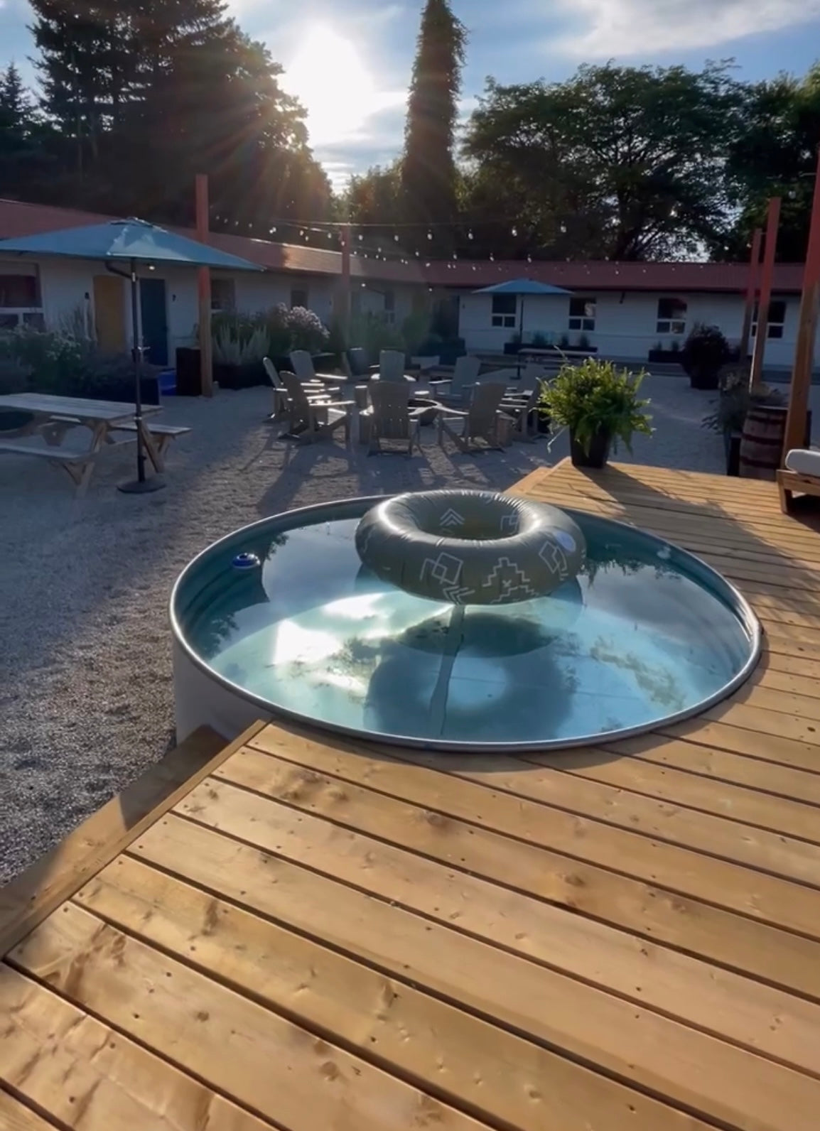 8FT ROUND DECK DESIGN D.I.Y