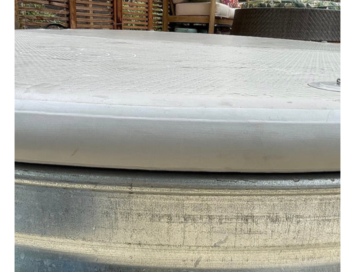 Round Inflatable Hard Cover